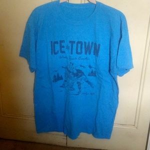 GUC Ice Town Graphic T-Shirt